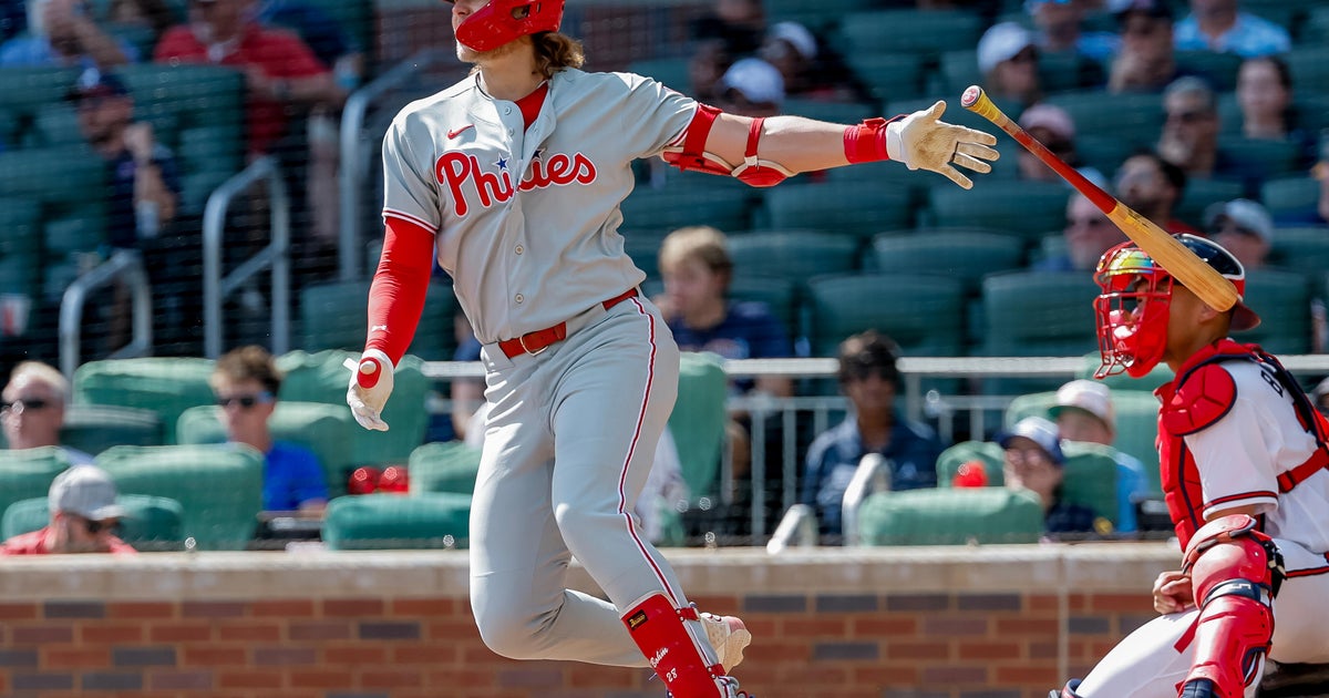 Alec Bohm hits tie-breaking, 2-run double in 7-run 8th as Philadelphia Phillies beat Braves, avoid sweep