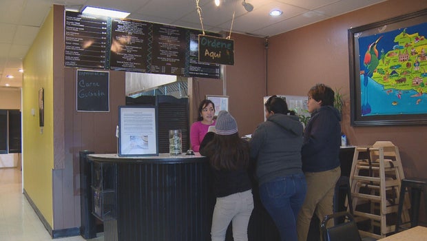 Aurora Salvadoran community concerned as they wait for decision on Temporary Protected Status