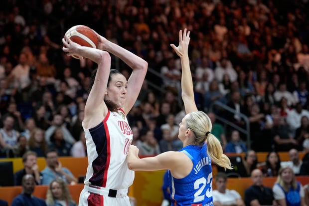 WCup United States France Basketball 