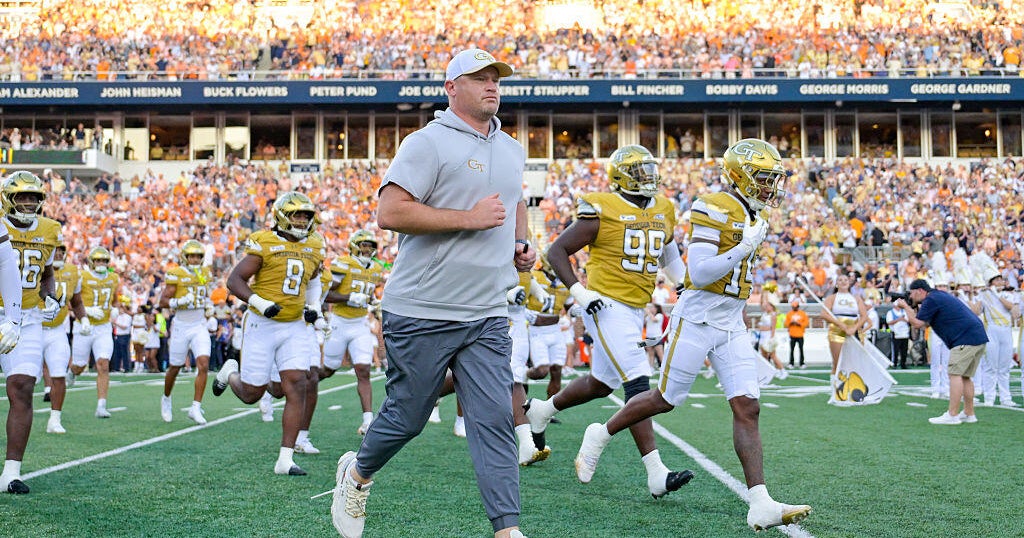 Brent Key challenges Georgia Tech to embrace adversity after 0-2 start ...