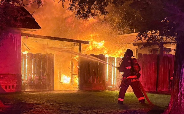 turlock-triplex-fire.jpg 