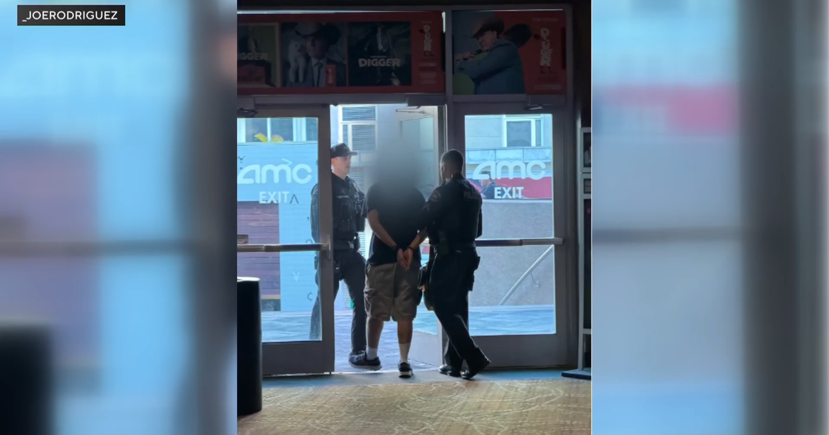 Man allegedly pepper sprays moviegoer for using phone in Burbank theater