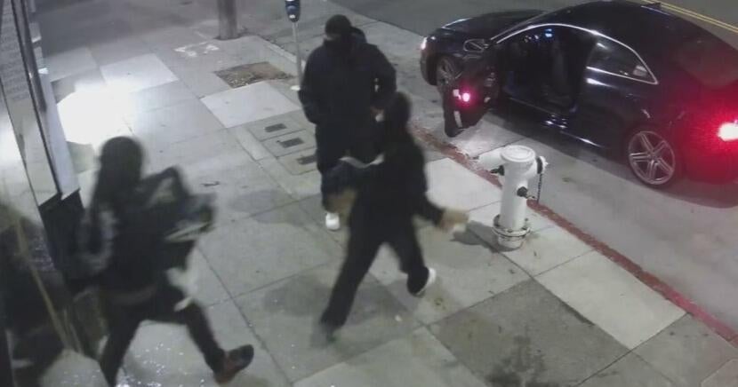 https://assets1.cbsnewsstatic.com/hub/i/r/2026/09/19/a8b272fa-8531-4a5d-b384-e809d0c6bdf3/thumbnail/1200x630/3269b8390e8cc6d36ec4c7a9d28dfdc8/b20a29d7fc4d19d0997360aa8edbcafc.jpg