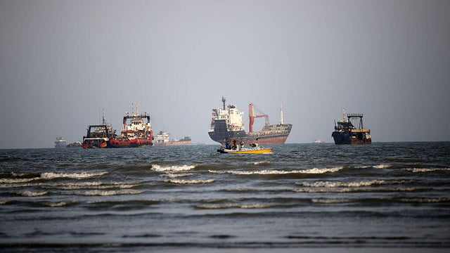Daily life in Iran's strategic port city of Bandar Abbas 