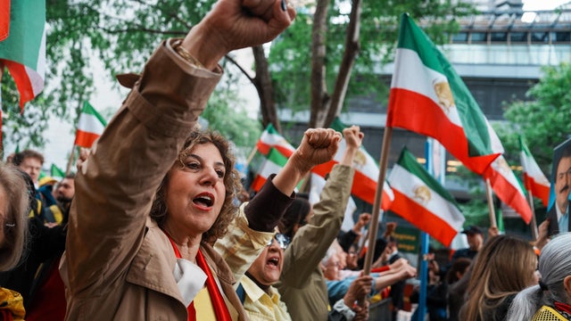 Protesters arrested near UN Headquarters in New York 