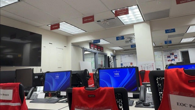 emergency-operations-center.jpg 