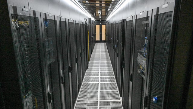 datacenter.jpg 