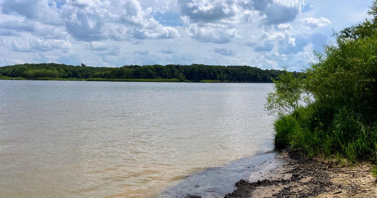 Woman, 10-year-old boy die during school trip to Iowa state park