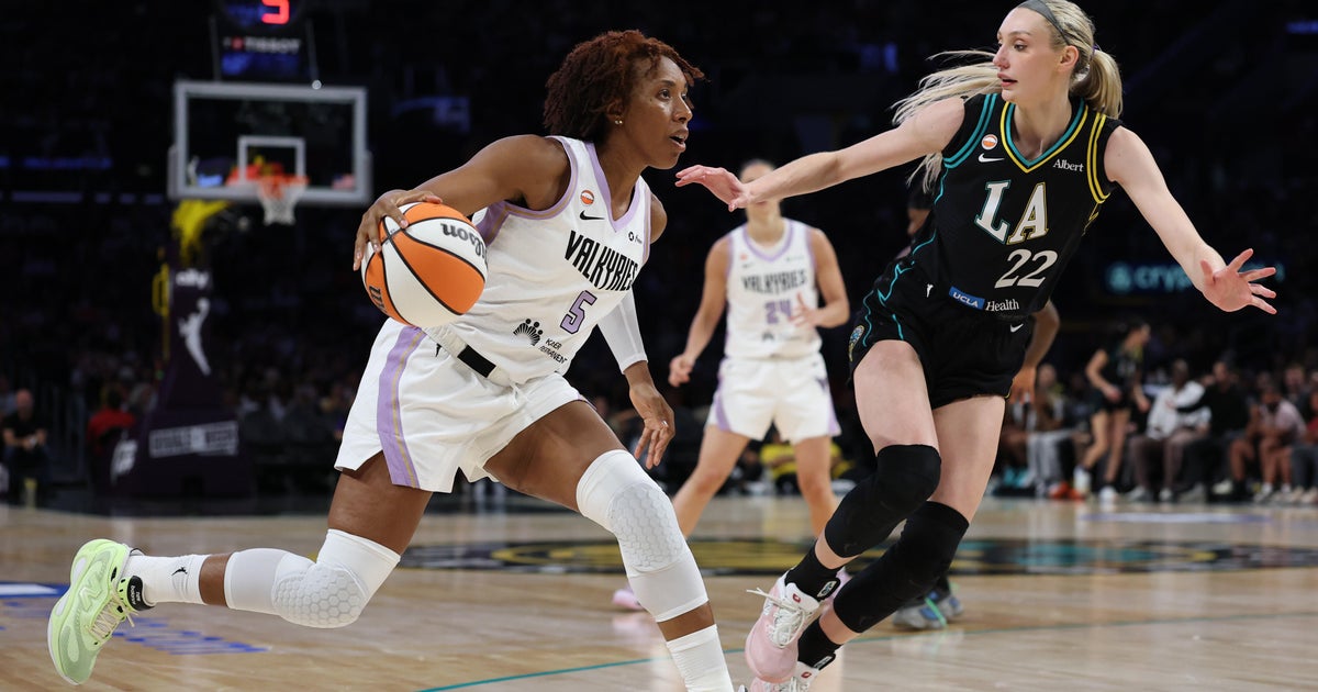 Golden State Valkyries hope to lock up No. 2 seed vs. Los Angeles Sparks. Here's how to watch.
