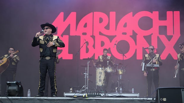 ed-spinelli-d1-mariachi-el-bronx.jpg