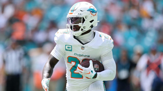Kansas City Chiefs v Miami Dolphins 