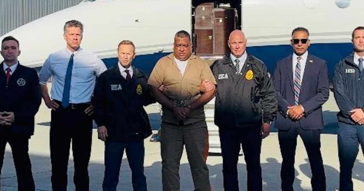 Alleged drug lord dubbed "The Spider" extradited from Colombia to California