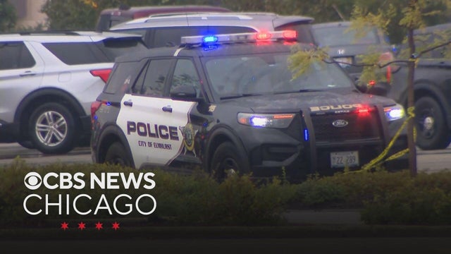 Shooting at Oakbrook Center shopping mall leaves 1 dead, 1 wounded