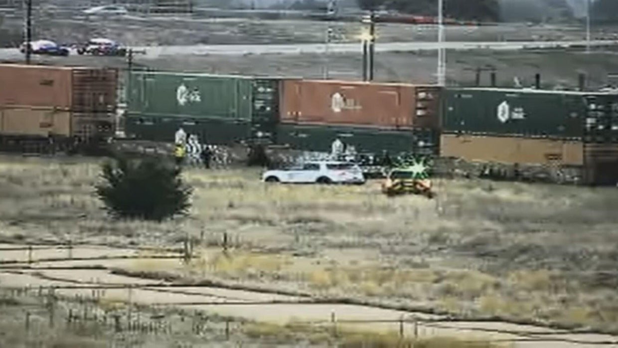 Pedestrian killed in crash involving train in Northern Colorado - CBS ...