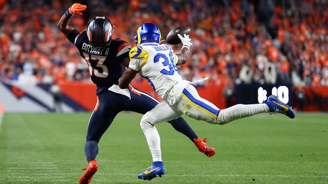 broncos.jpg 