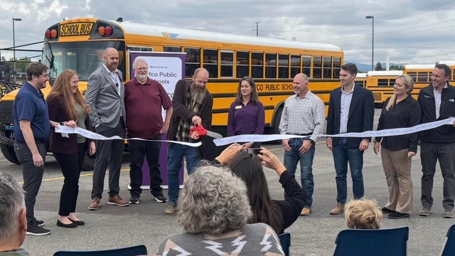 original-d83a8d27-3fc7-4862-a2b5-dd56271c28c2-electric-school-bus.jpg 