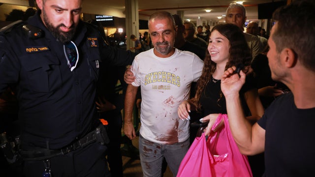 APTOPIX Israel Mideast Emergency Landing 