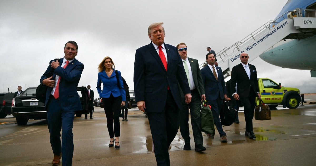 Trump in Texas, Oklahoma hoping to boost Republican candidates ahead of ...