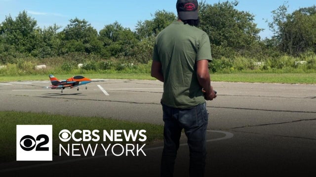 Miniature aircraft take flight at Marine Park airfield