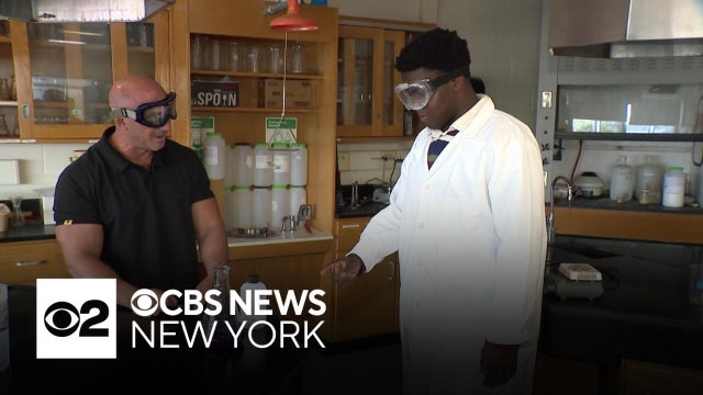 Student ends teacher's 25-year challenge with perfect Regents score