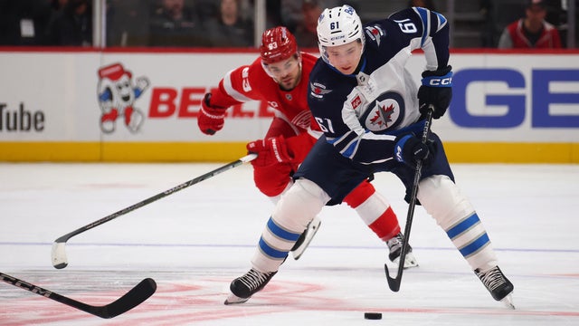 Winnipeg Jets v Detroit Red Wings 