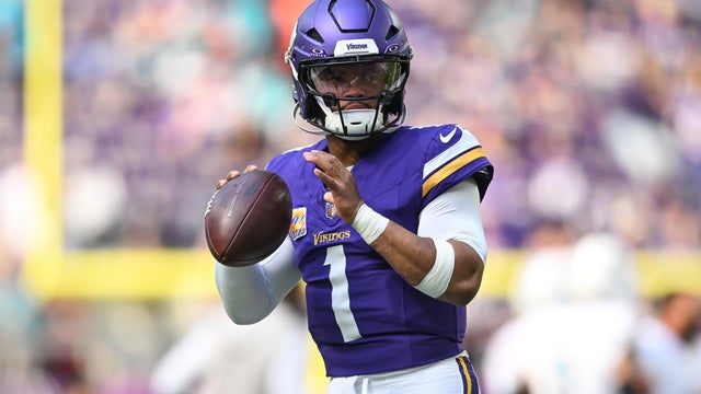 Miami Dolphins v Minnesota Vikings 