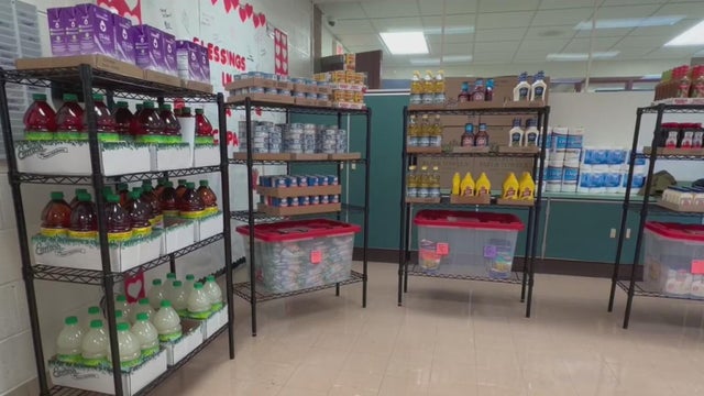 Food pantry opens for students and families in Southfield 