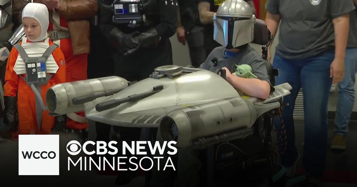 Minnesota boy gifted Star Wars-themed wheelchair costume - CBS Minnesota