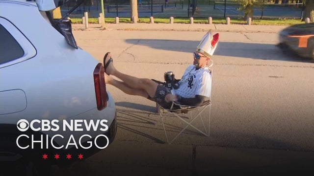 Fans all ready to see White Sox take on Guardians in Game 3 of ALDS