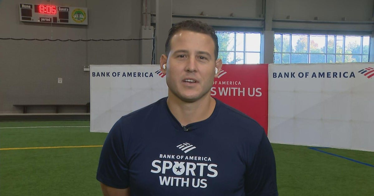 Anthony Rizzo hosts kids' sports clinic, prepares to run Chicago ...