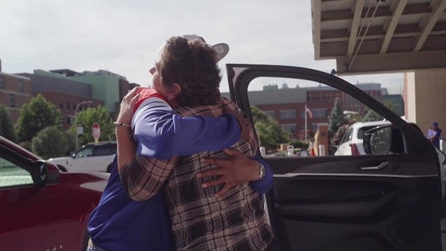 Hospital valet bring joys to patients