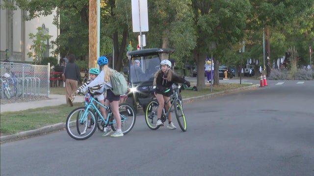 Park Hill Elementary students participate in National Walk & Roll to School Day