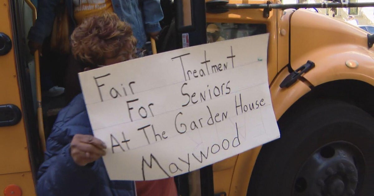 Seniors living at Garden House of Maywood Apartments want rent compensation after nearly 2 weeks without hot water