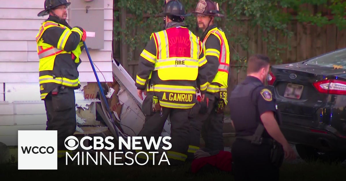Man arrested after car crashes into Bloomington home - CBS Minnesota