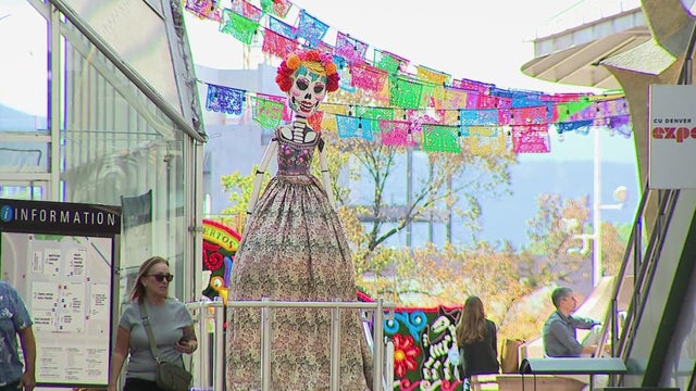 Colorado artists celebrate D&iacute;a de los Muertos at Garner Galleria in Denver