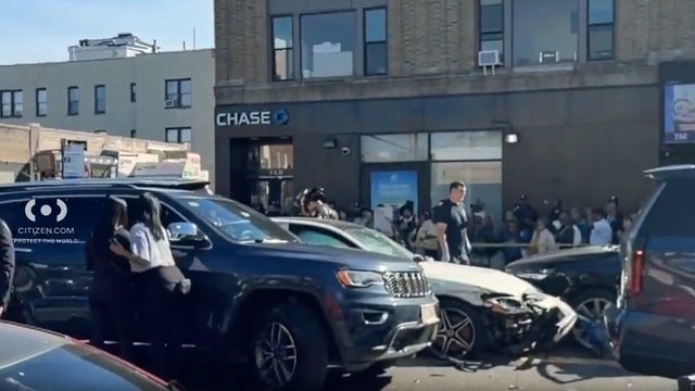 bronx-multiple-pedestrians-struck-1.jpg 