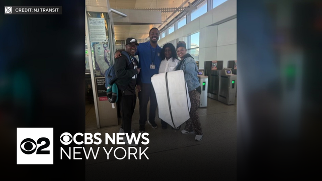 NJ Transit workers rush to reunite bride with wedding dress she left on train
