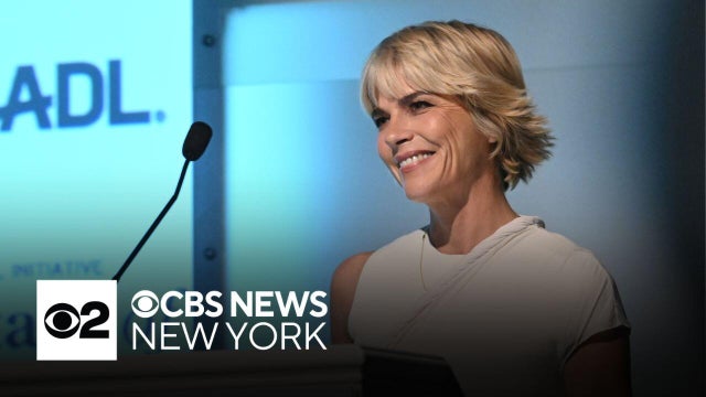 Selma Blair arrested after allegedly biting flight attendant
