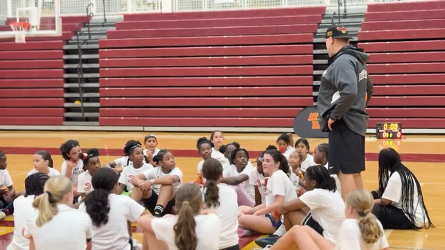 lady-ballers-news-2.png 
