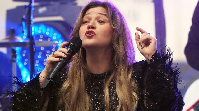 kelly-clarkson.jpg 