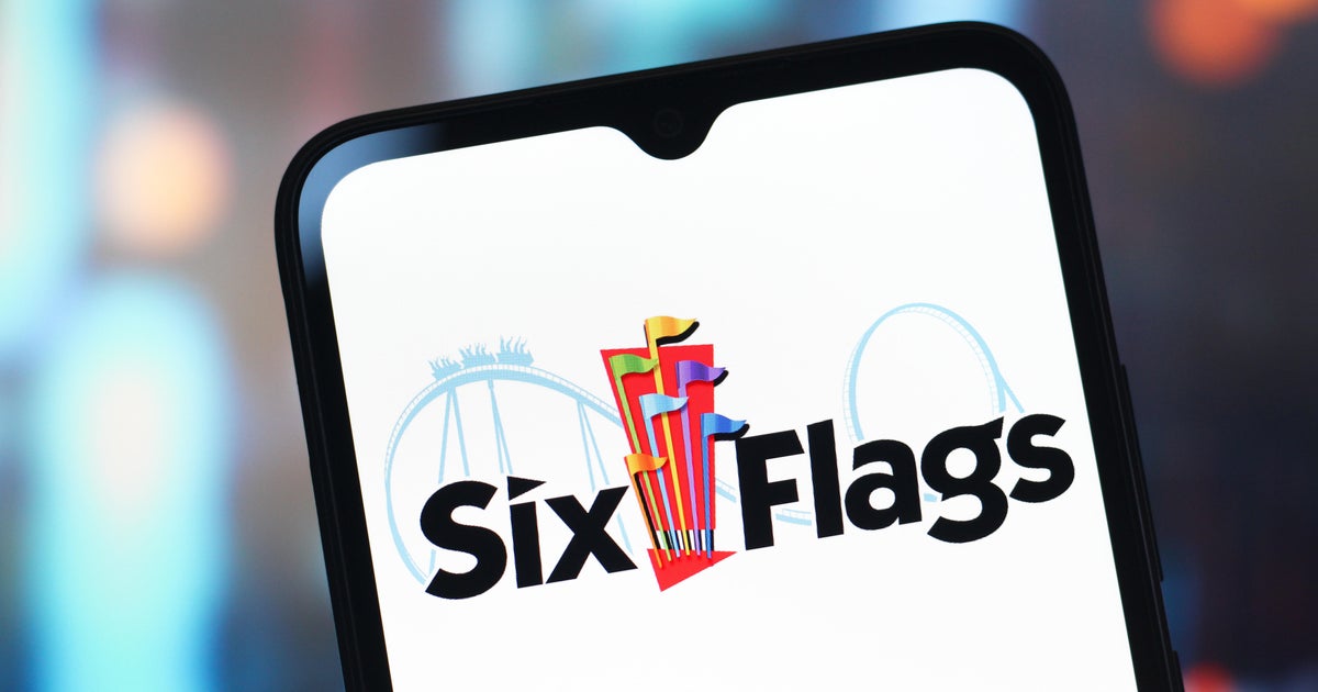 Акциите на Six Flags се понижиха с 16% след фатален инцидент с влакче в увеселителен парк в Джорджия