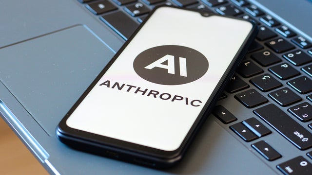 AI researcher on Anthropic self-cloning warning