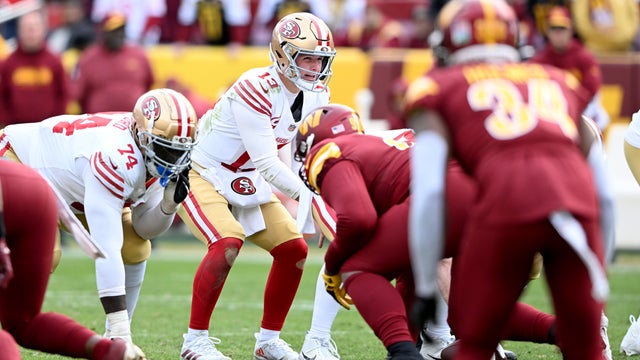 San Francisco 49ers v Washington Commanders 