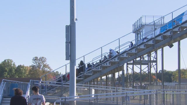 L'Anse Creuse bans middle schoolers from attending high school football games