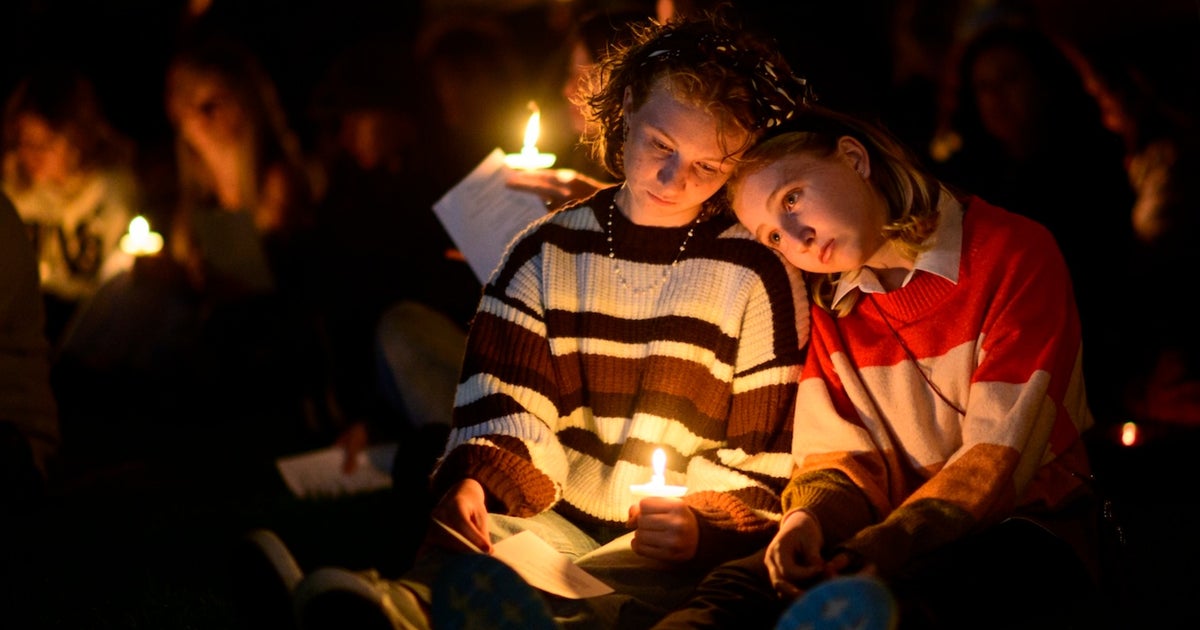 Oregon community tries to make sense of deadly elementary school shooting
