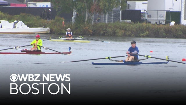Rowers brave rainy start to the Head of the Charles regatta