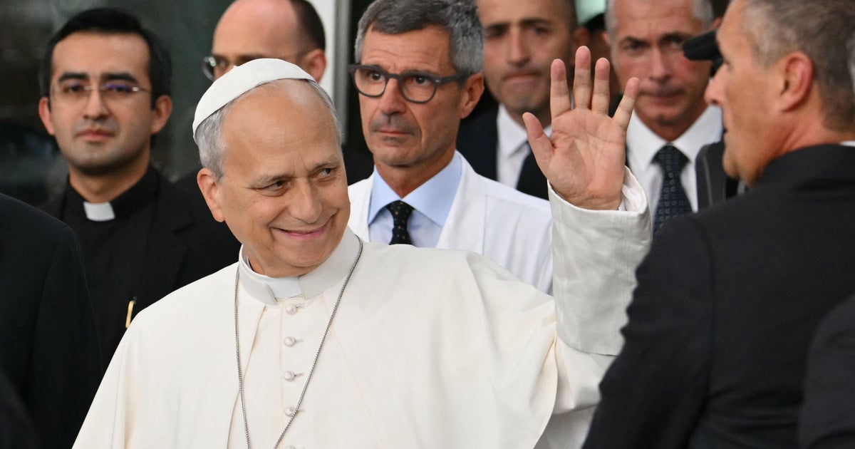 Pope Leo won't need more treatment after cancer surgery, doctors say