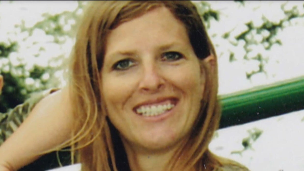 Amy Mullis 