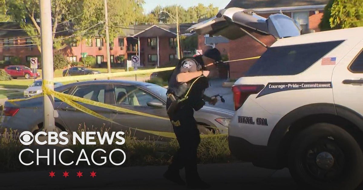 5 found shot, killed in house in Mundelein, Illinois - CBS Chicago
