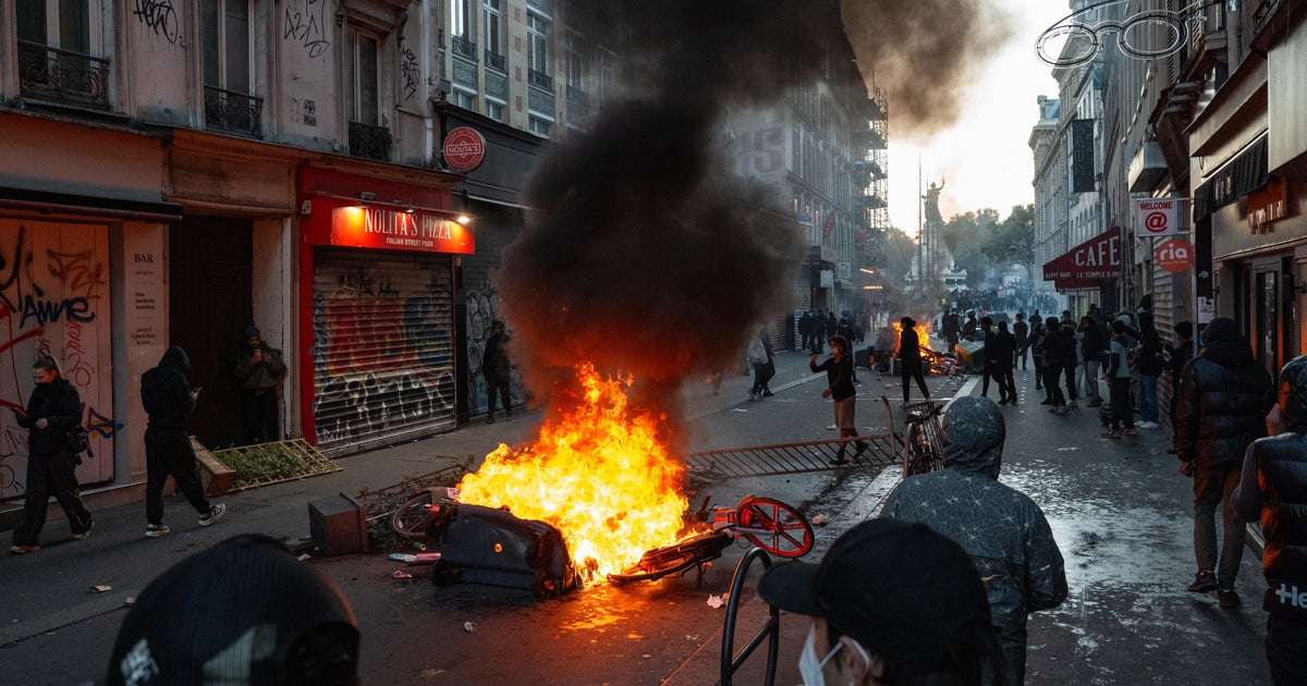 Some Steelers fans reconsidering travel to Paris amid riots: 